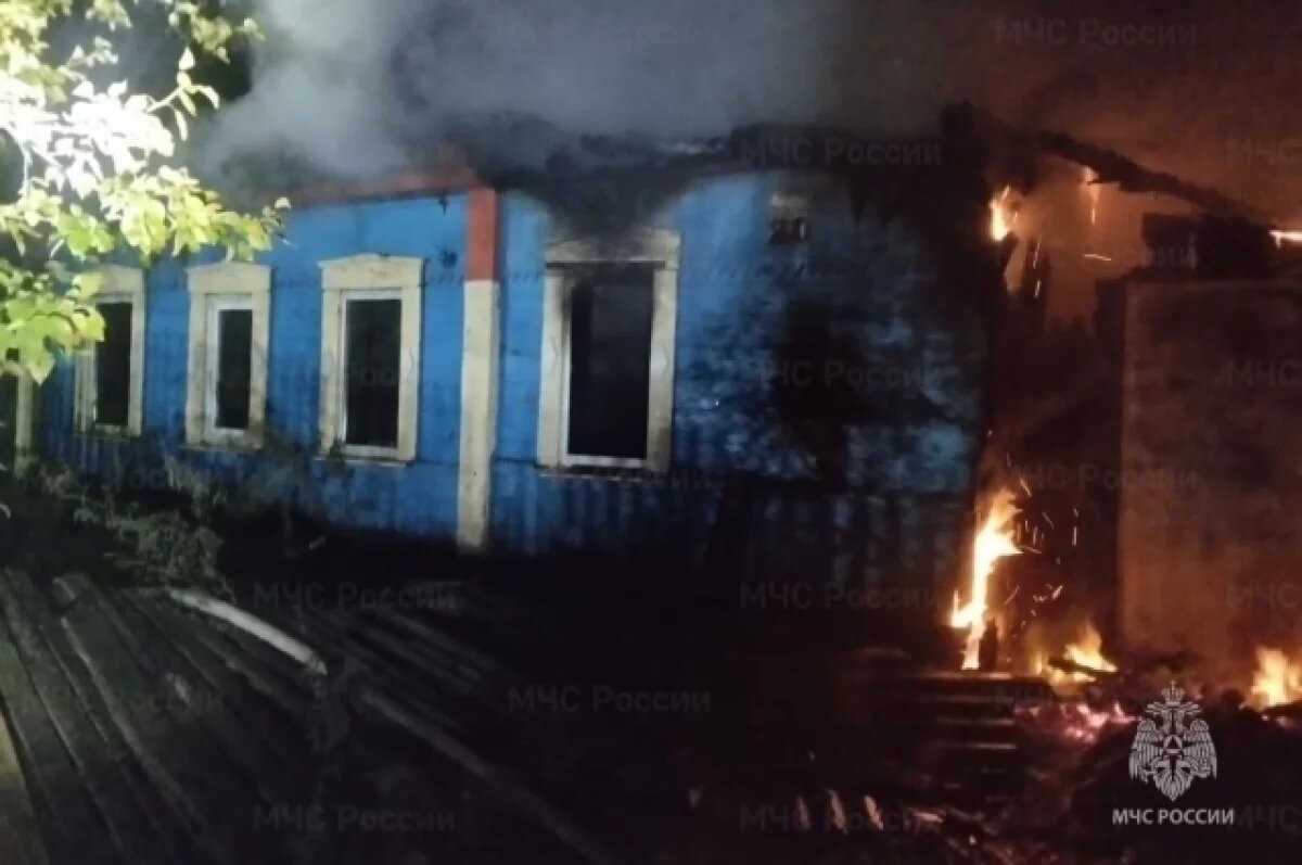    В ночь на 30 августа в брянском Фокино загорелся жилой дом