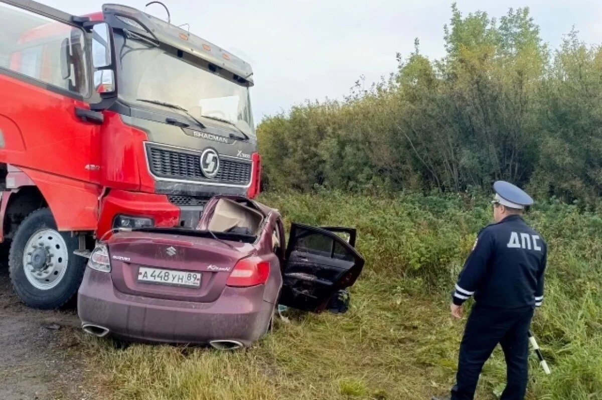    Погибшие на Урале женщины и ребёнок ехали в машине с номером Ямала