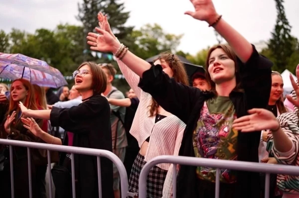    В Томске прошел масштабный фестиваль уличных музыкантов «Голос города»