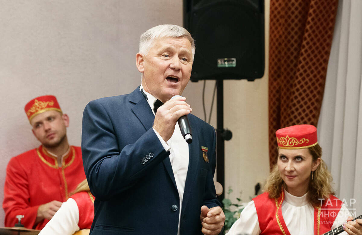 Роберт Андреев: «Когда приняли Декларацию, я напел эти стихи и тут же записал на магнитофон»Фото: © Салават Камалетдинов / «Татар-информ»