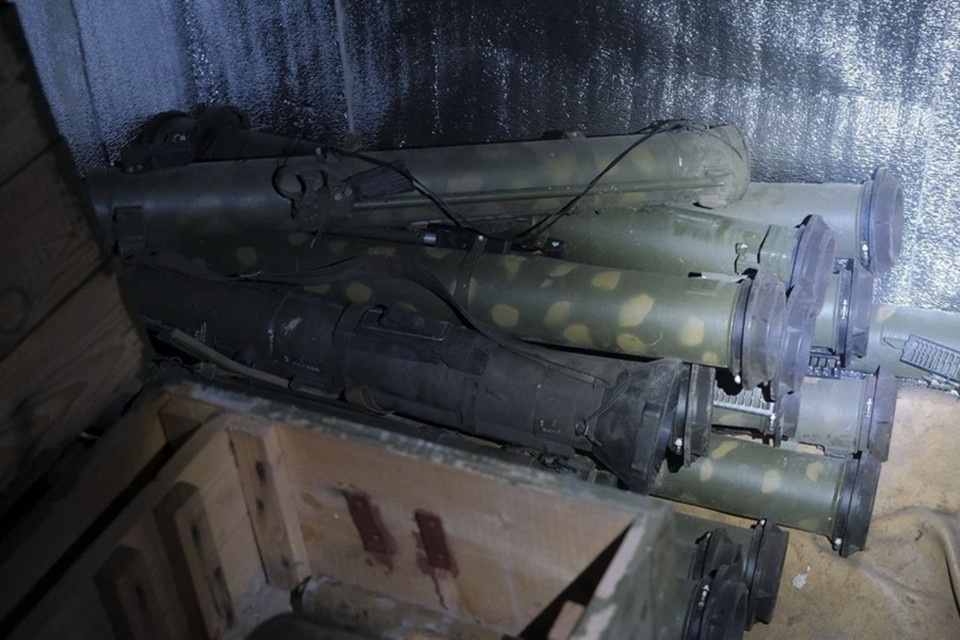    В одном из освобожденных селах ДНР обнаружили склад ВСУ с оружием стран НАТО. Фото: Росгвардия