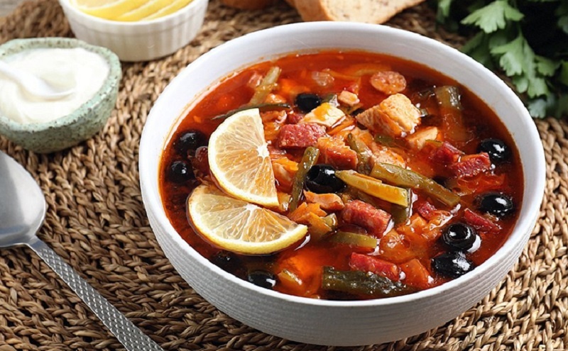 Особая солянка: насыщенный вкус и легкость в одной тарелке