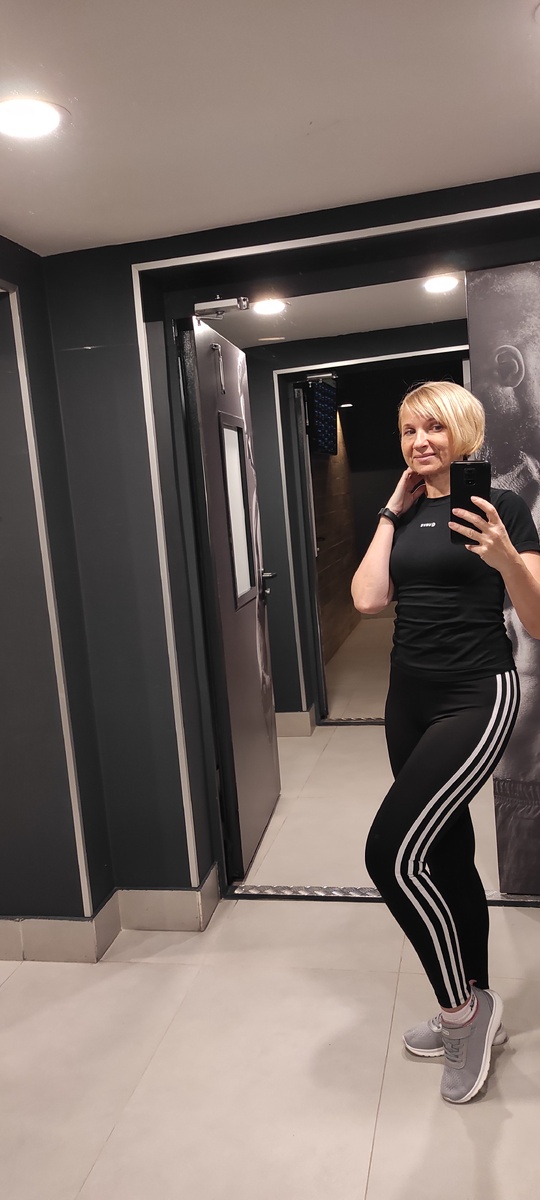 в спортклубе полгода назад