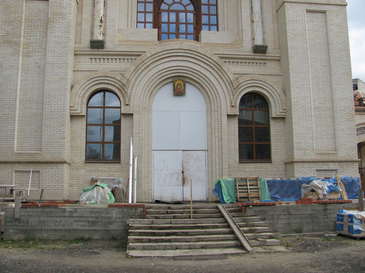 Главный вход