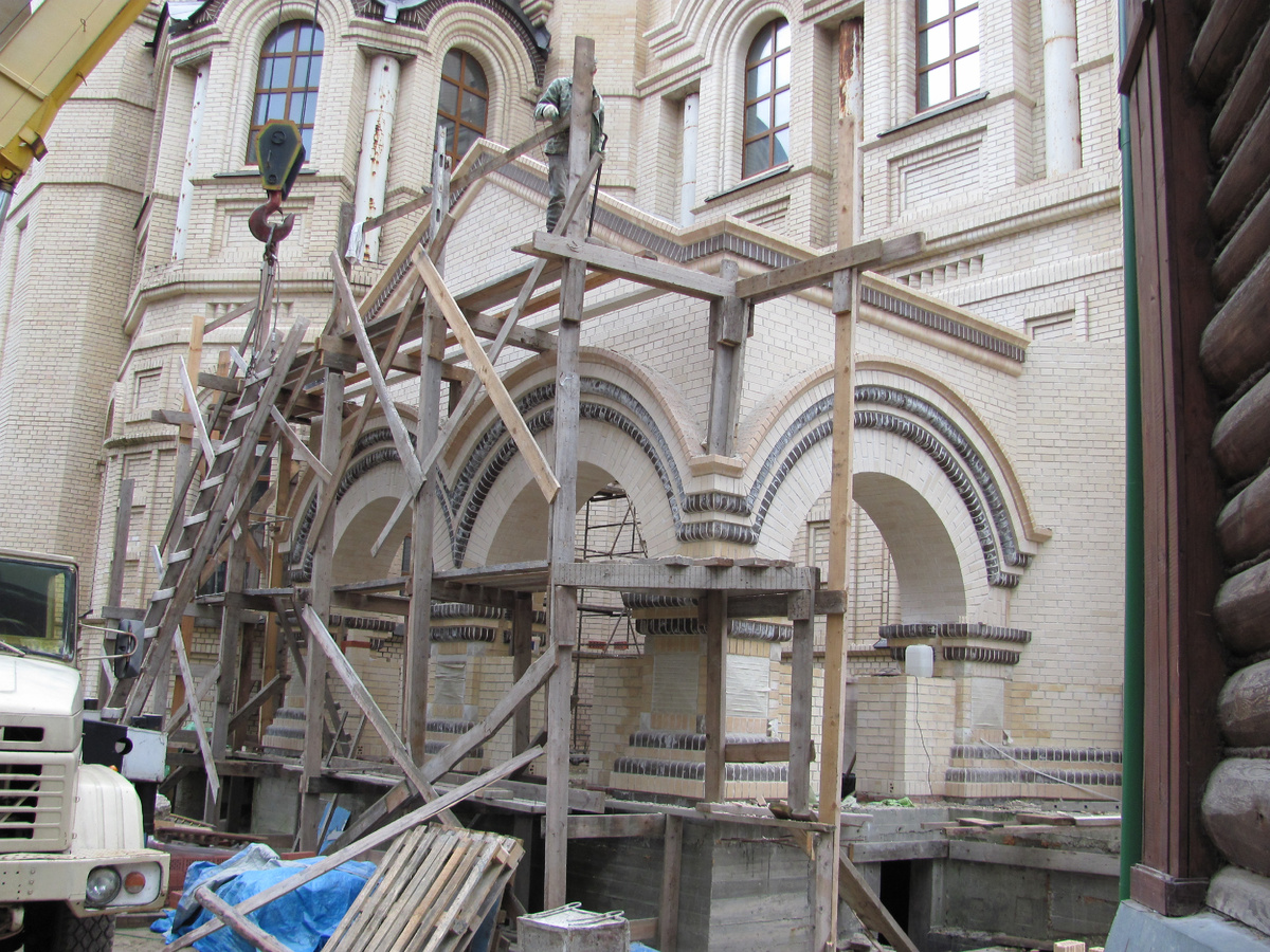 Северо-западное крыльцо