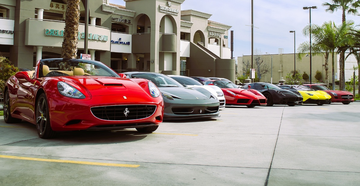 Аренда авто в ОАЭ