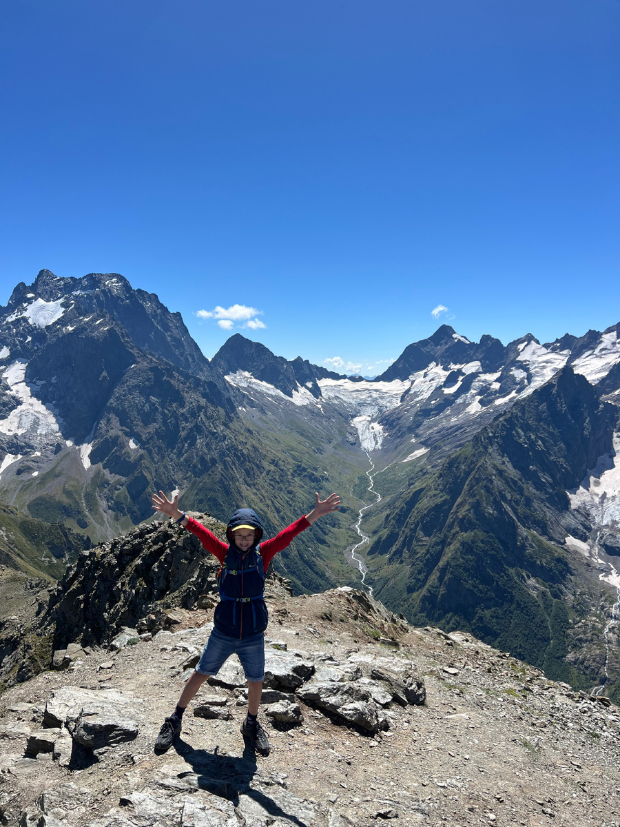 На самой верхней точке канатной дороги 