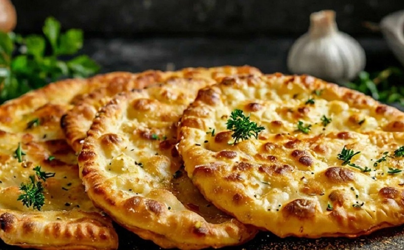Картофельные лепешки с начинкой: новый взгляд на привычные продукты