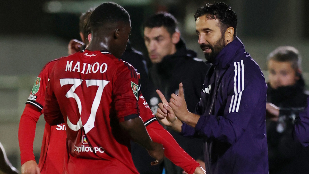    "Манчестер Юнайтед" сыграет против "Бернли" у себя дома 30 августа в чемпионате АПЛ. Фото: REUTERS