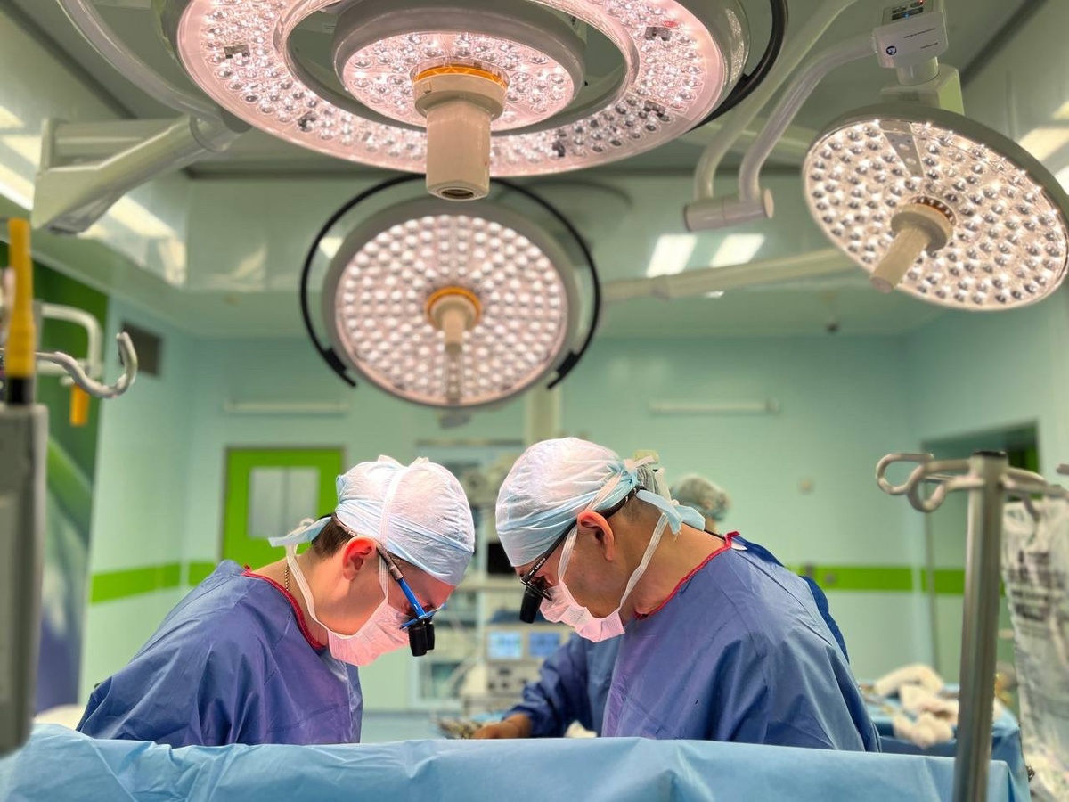    Кардиохирурги Сургута удалили опухоль сердца размером с куриное яйцо