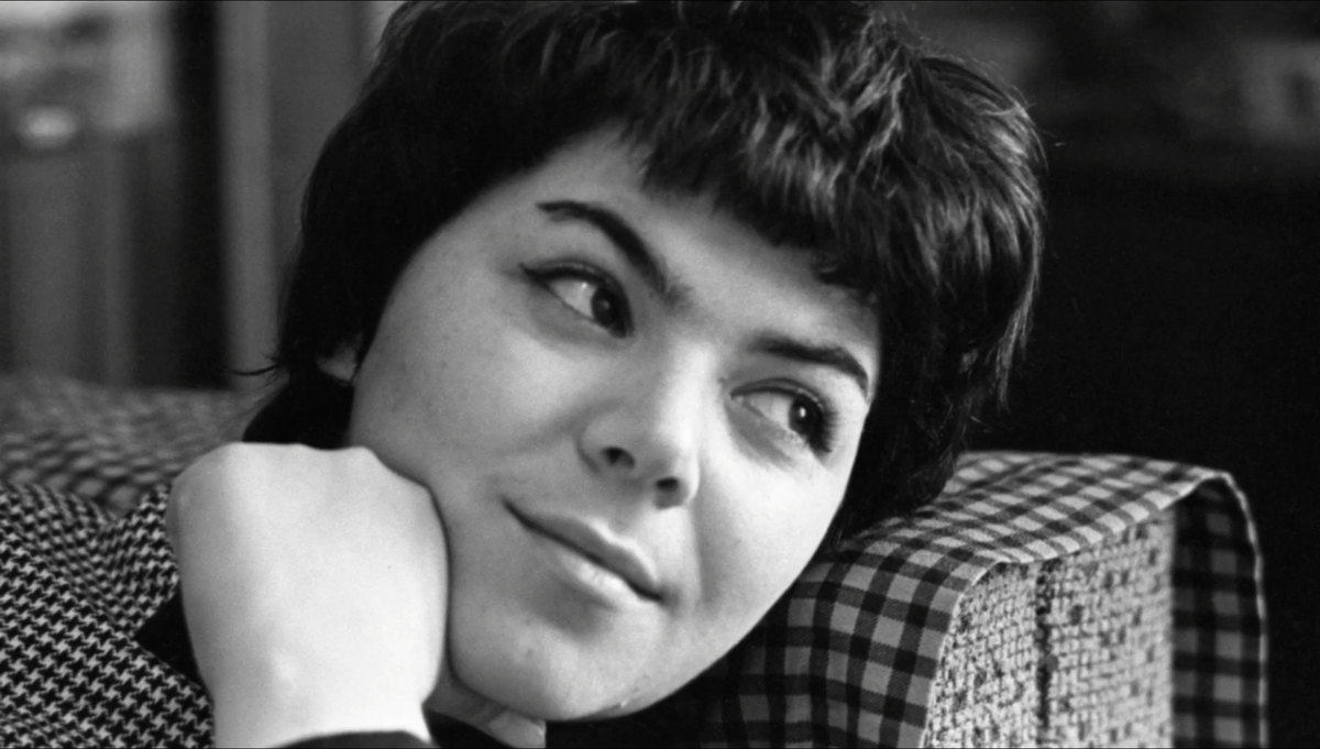 Майя Кристалинская