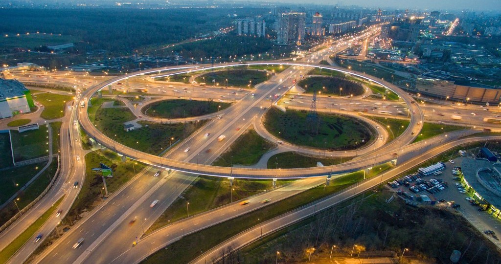 Эксперты предлагают ввести плату за проезд по московским дорогам, чтобы победить пробки!