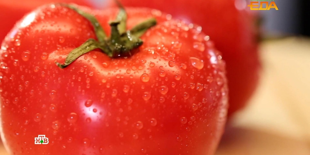 Врач рассказал, кому нельзя есть помидоры