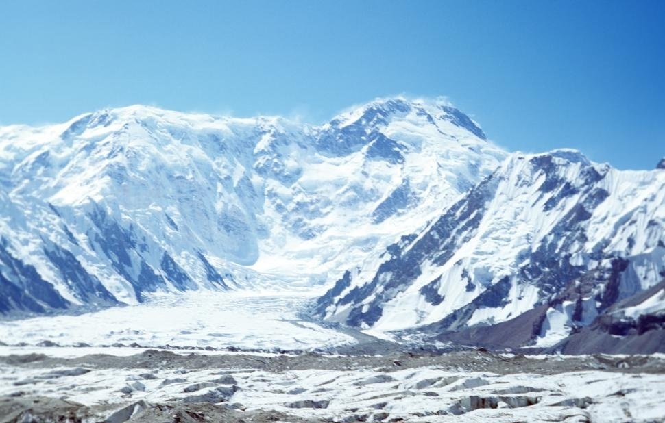    Пик Победы  Валентин Божуков/ ТАСС