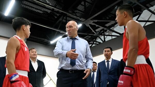    © Пресс-служба президента КР / Султан Досалиев