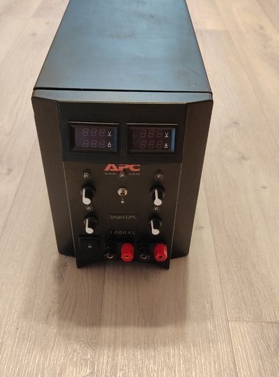 Лабораторный источник питания