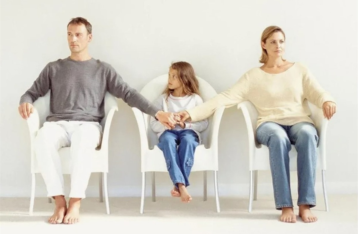 Когда родительские орбиты расходятся, важно не оставить планету в одиночестве.