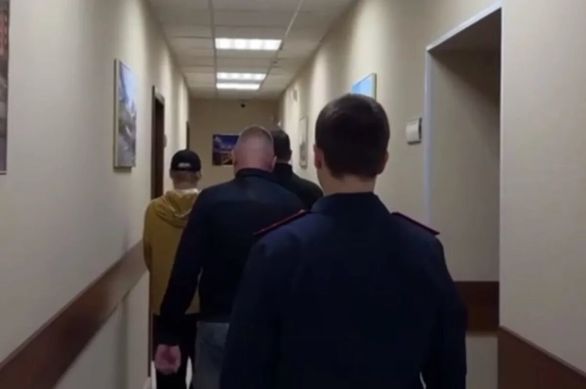    В Петербурге мужчина насмерть избил знакомого во время пьяной ссоры