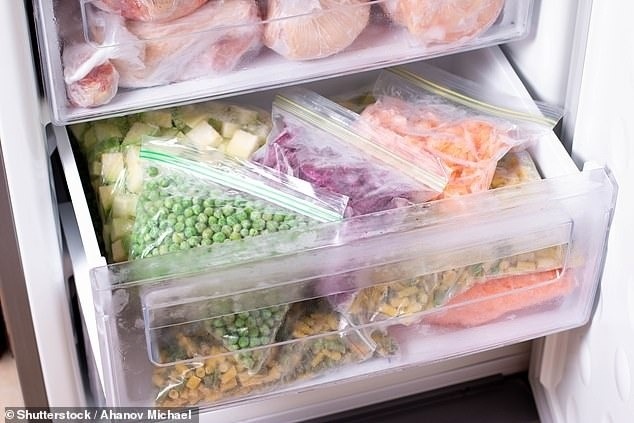     Узнайте 5 продуктов, которые нельзя держать в морозилке