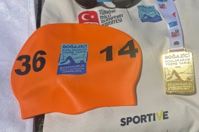    Почти шесть лет Дмитрий Хадиков готовился к заплыву в проливе Босфор. Фото: Telegram-канал Дмитрия Хадикова