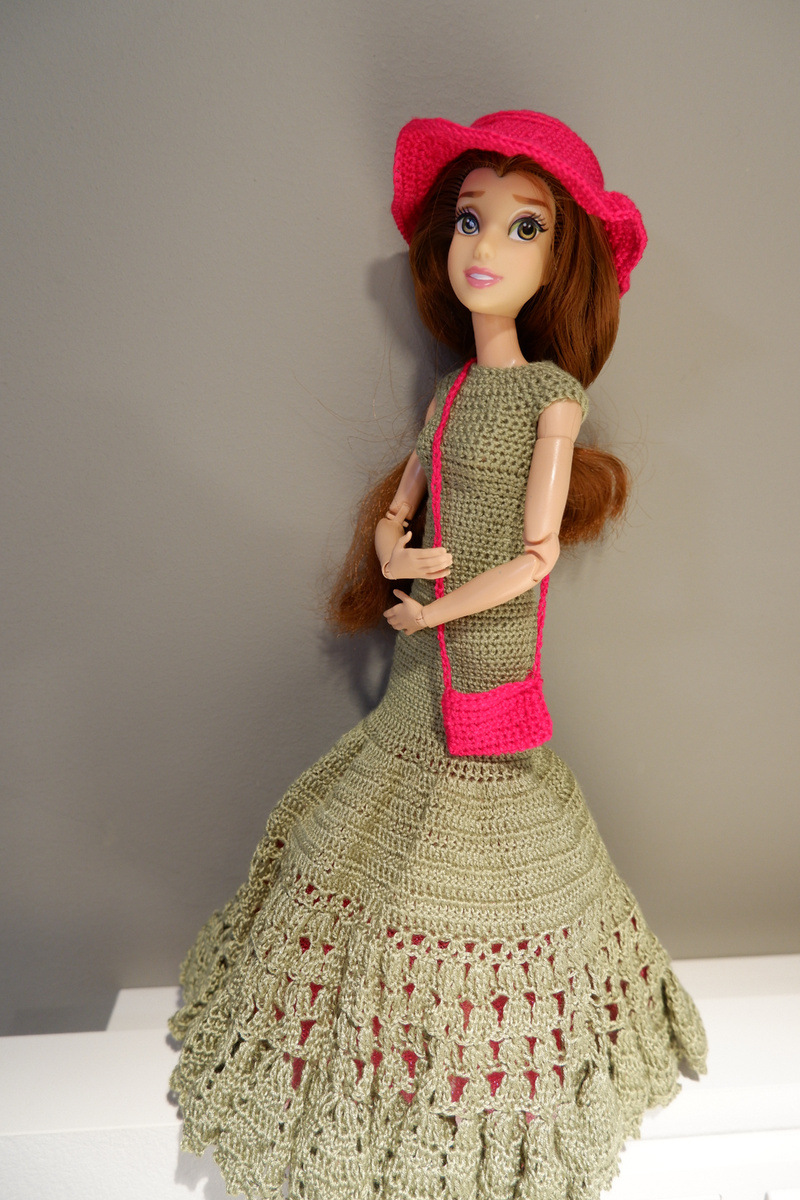 листаем галерею