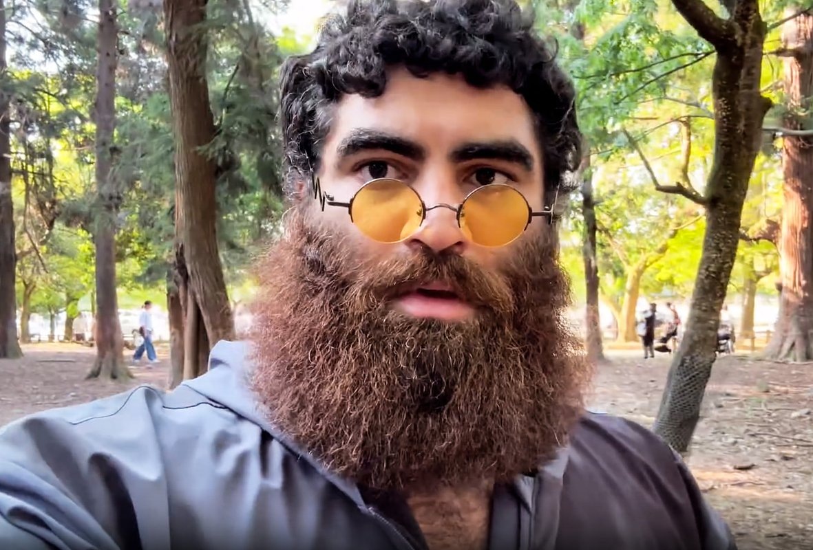 Иначе всё в порядке, потому что ты в этом месте и происходит сборка той конфигурации, которой ты сейчас являешься и которой сейчас принадлежишь.