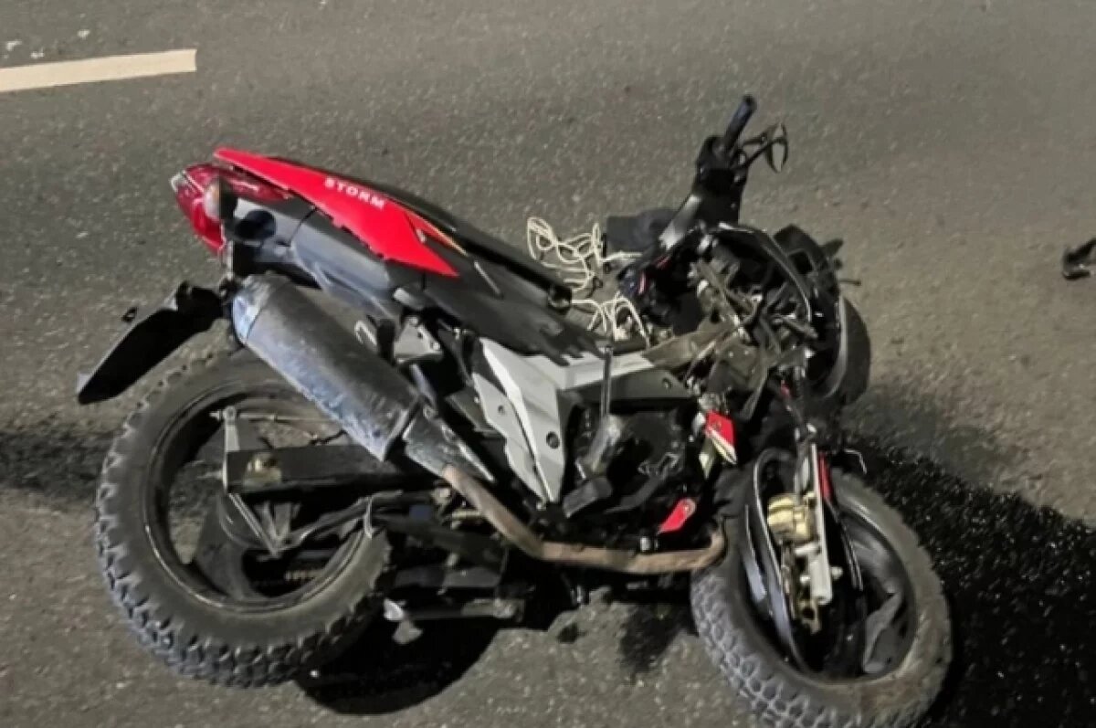    Двое подростков разбились в Оренбуржье на автодороге