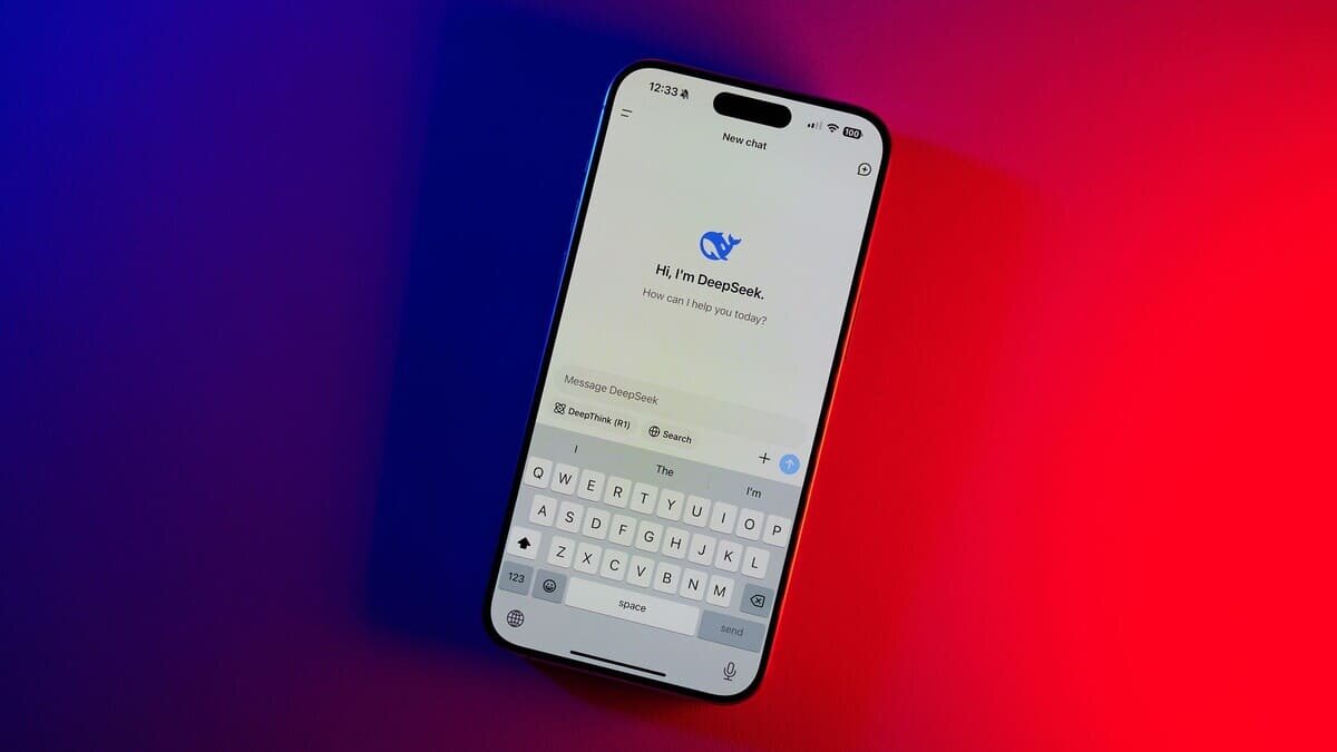    Одна из самых популярных китайских моделей искусственного интеллекта DeepSeek / © VCG