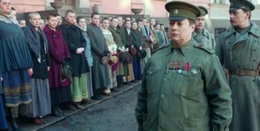 Женщины добровольные новобранцы 