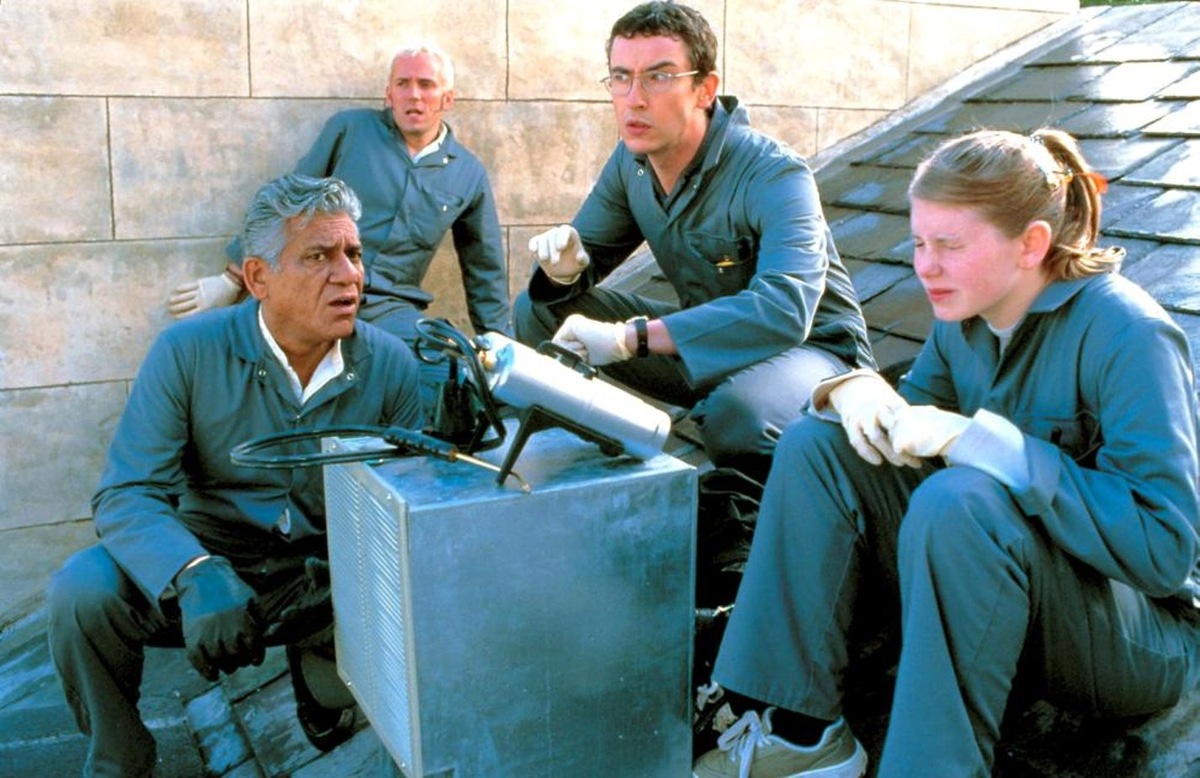 Кадр из фильма «Надзиратель» (2001)