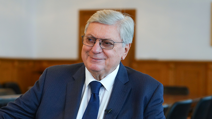 Обществознанию конец? Туманное будущее самого популярного предмета на ЕГЭ