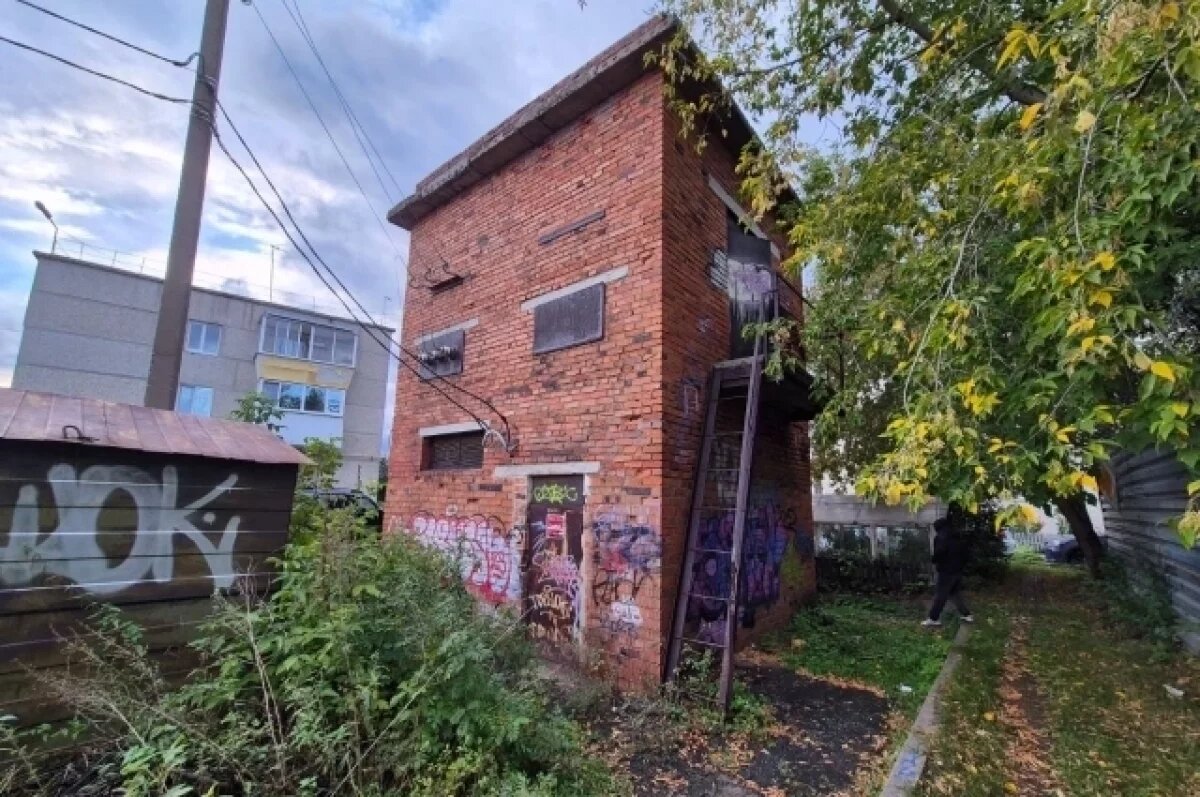    На Урале ребёнок спрятался в трансформаторной будке и получил удар током