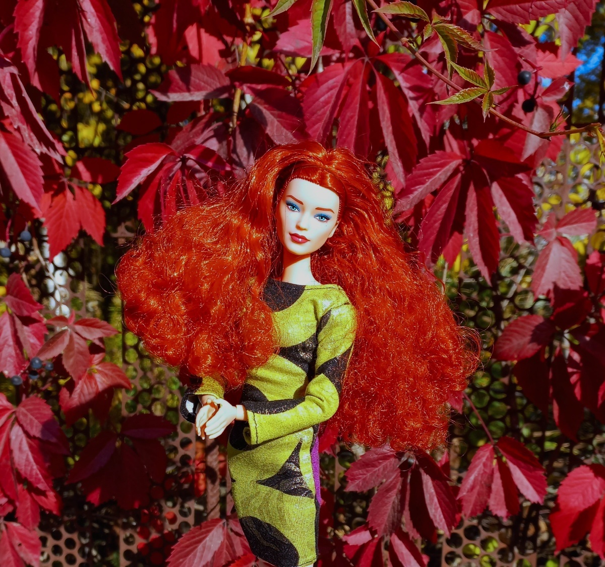 Мисс Октябрь (Джин Грей) - Барби Лукс 13 Виктория