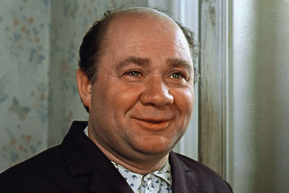 Евгений Леонов