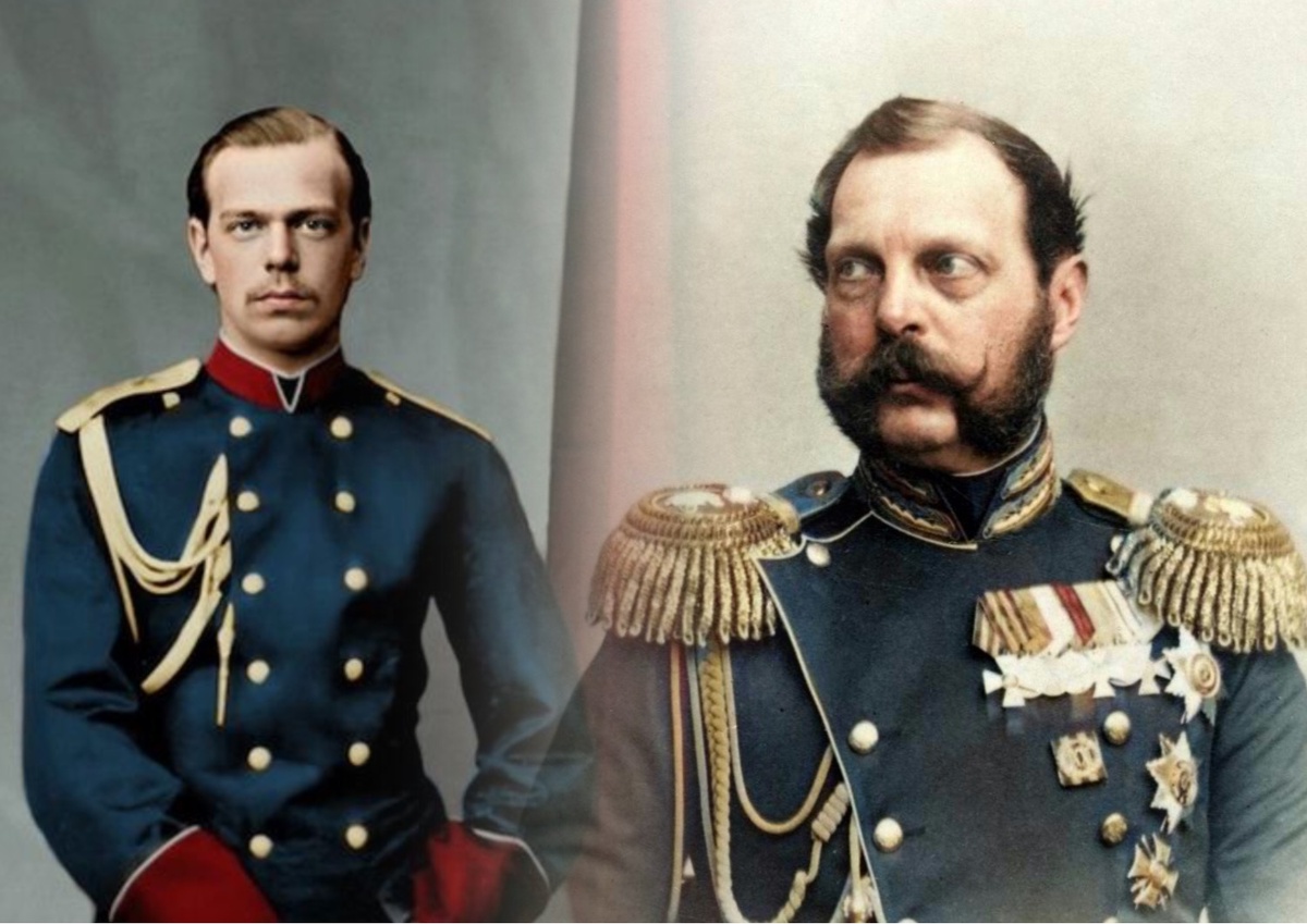 Цесаревич Александр Александрович (будущий император Александр III) и его отец - император Александр II Николаевич
