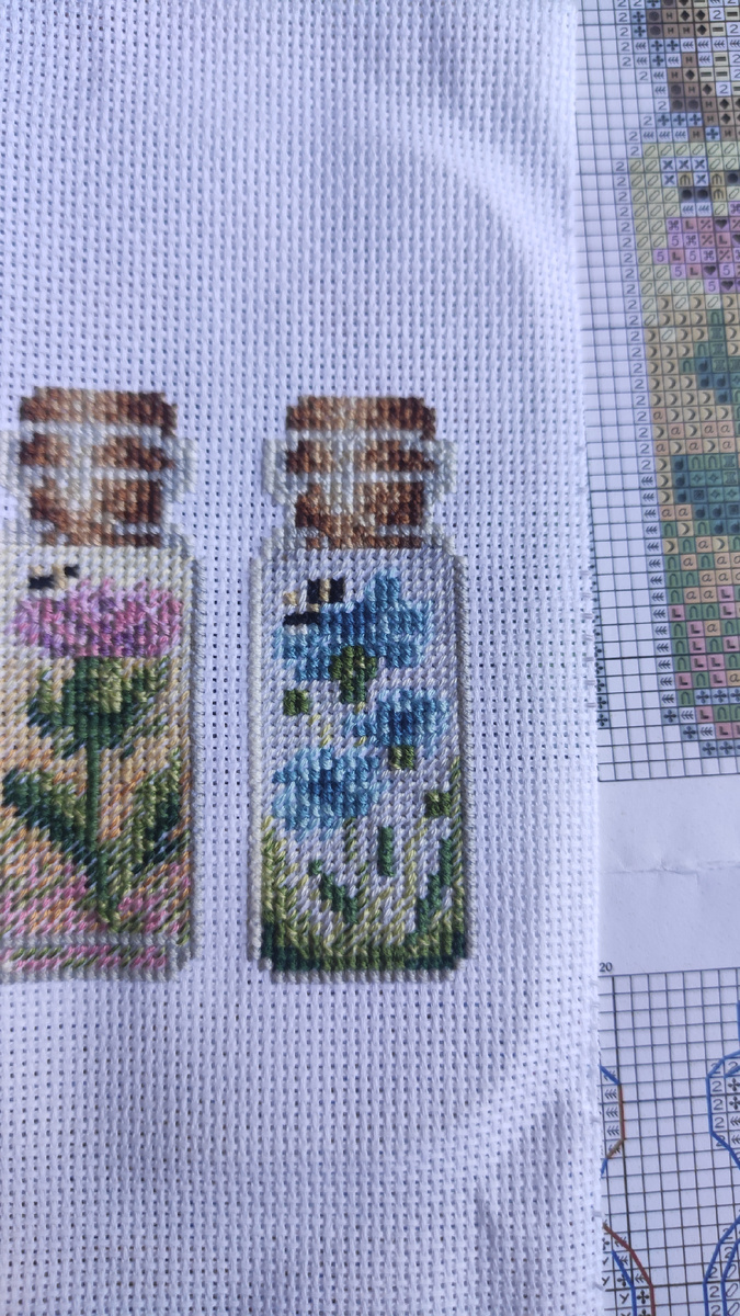 Вот так вышло. Даже ничего не сливается) 