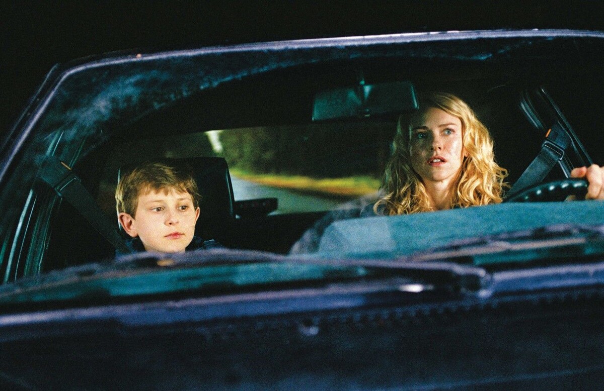 Рэйчел с Эйданом пытаются начать новую жизнь. Звонок 2(2005).