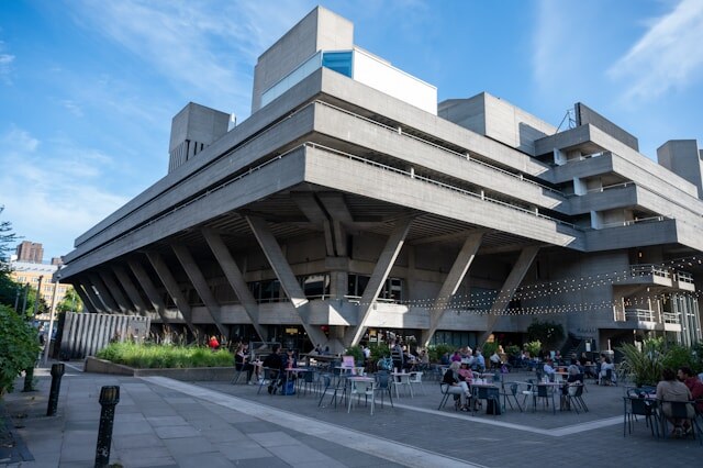 Национальный театр