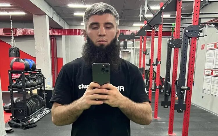    Источник фото: соцсети Велимурада Алхасова