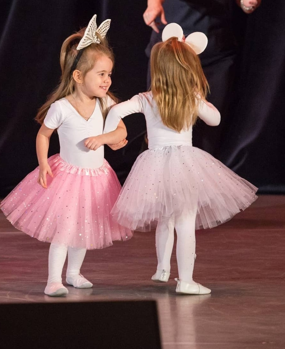 Ученицы "Айседоры"