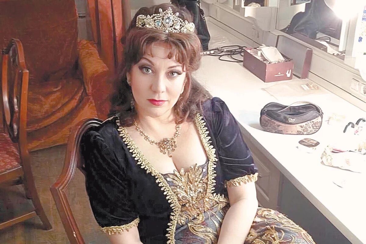    Елена Зеленская: «Для сопрано очень важен сон».