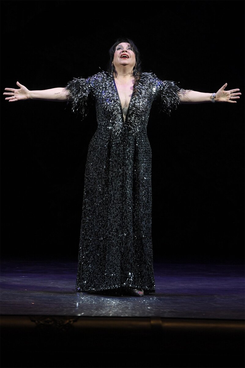    Имя Елены Зеленской гордо вошло в книгу «Золотые Голоса Большого», изданную в 2011 году. Фото: РИА Новости/ Владимир Вяткин