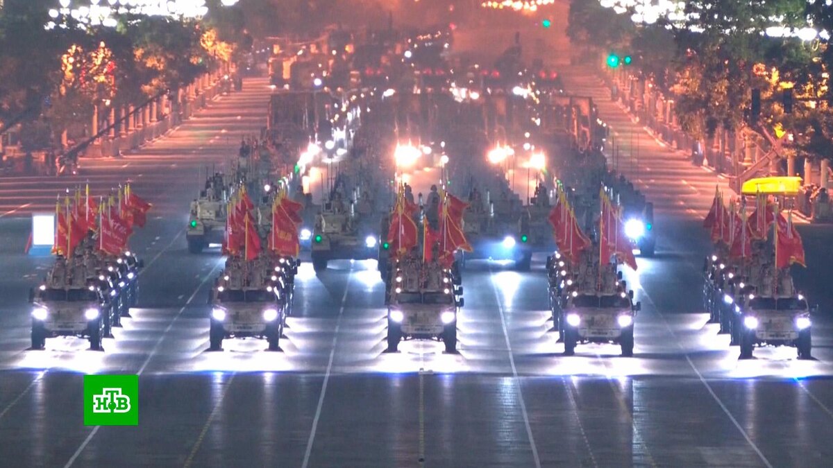    МИД КНР: визит Путина в Пекин показывает высокий уровень отношений РФ и Китая