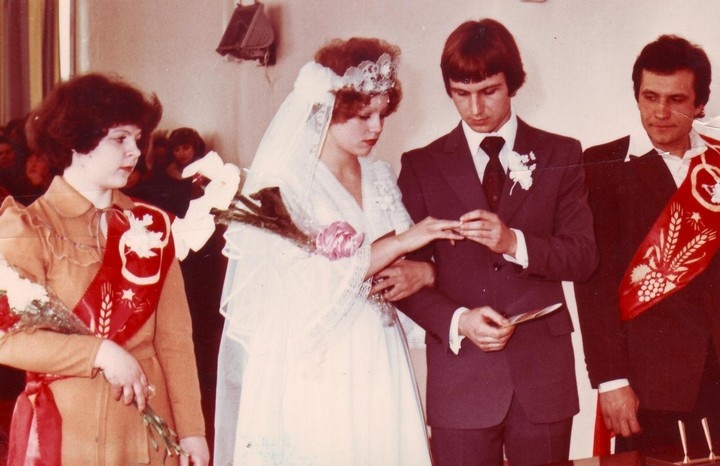 Ирина и Николай — молодожены. Красносулинский вестник  📷
