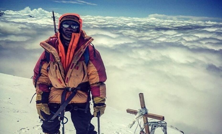    Альпинист Сергей Кондрашкин на пути к вершине. Фото: Инстаграм Сергея Кондрашкина