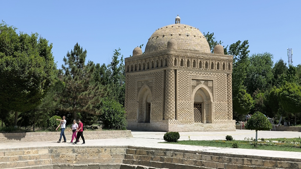 Мавзолей Саманидов в Бухаре