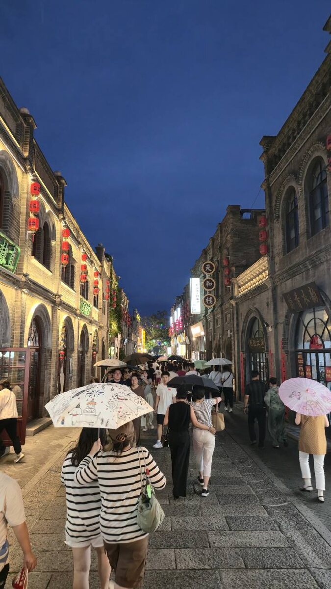 Улицы Баодин. Китай. Фото из личного архива 