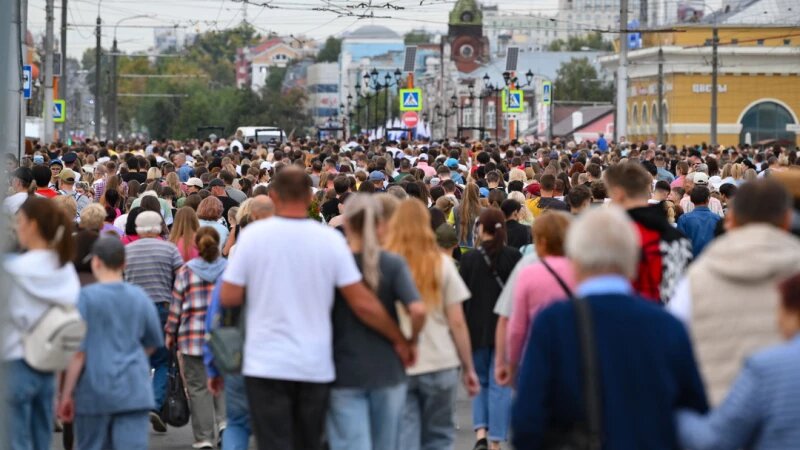     Грандиозное шоу «Русских витязей» и восхищенные барнаульцы Дмитрий Лямзин