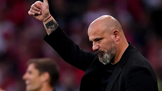 Деян Бориславич ставит лайк этой статье и подсчитывает неустойку