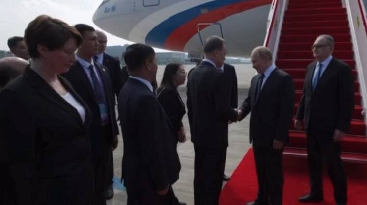    Фото с видео Kremlin pool